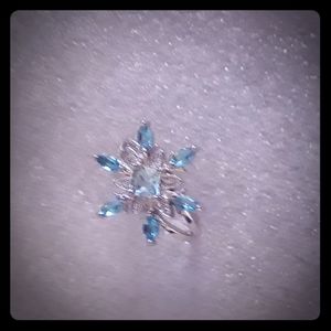 Womans ring